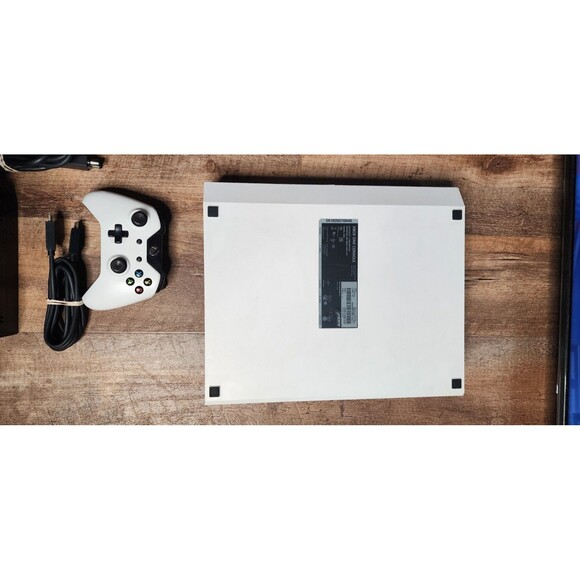Xbox One White Console, Charger & Controller Special Edit Quantum Break (7Games) - Picture 8 of 16